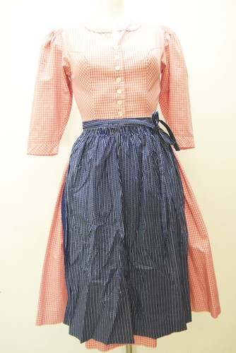 Handarbeit leichtes dirndl - handarbeit,